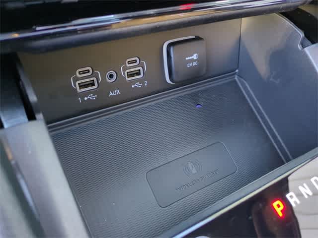 Thumbnail: 2025 Jeep Grand Cherokee - 33