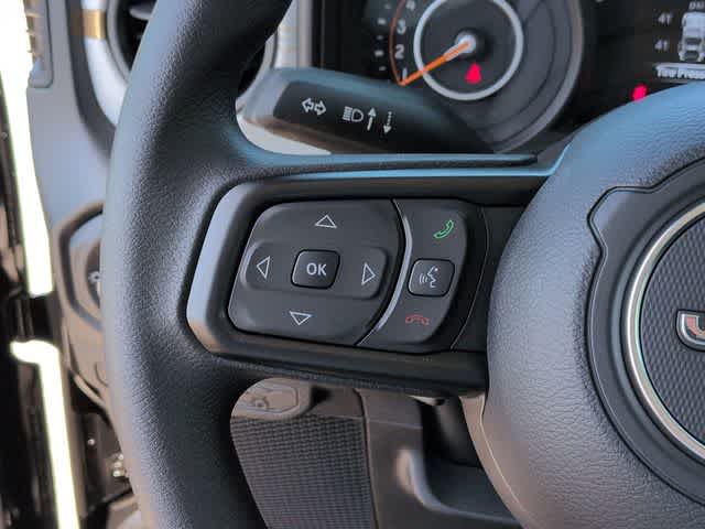 Thumbnail: 2026 Jeep Wrangler - 23