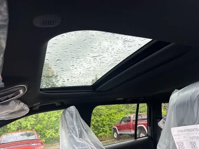 Thumbnail: 2026 Jeep Grand Cherokee - 5