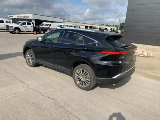 Thumbnail: 2021 Toyota Venza - 13