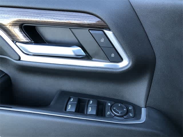 Thumbnail: 2024 Chevrolet Silverado 2500 - 23