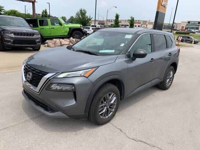 2023 Nissan Rogue S 2