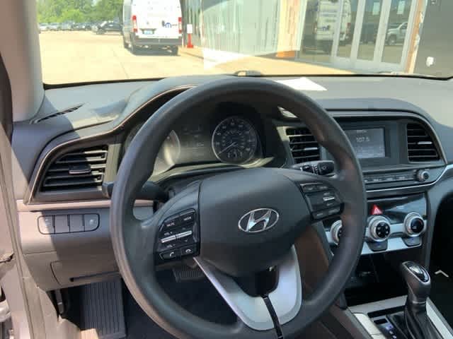 Thumbnail: 2019 Hyundai Elantra - 5