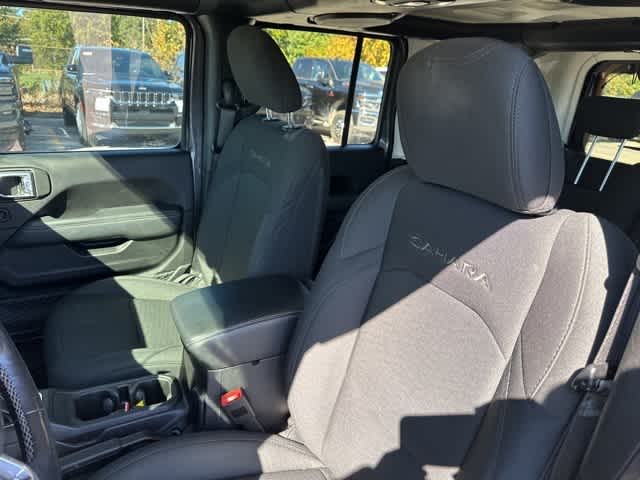 Thumbnail: 2019 Jeep Wrangler - 3