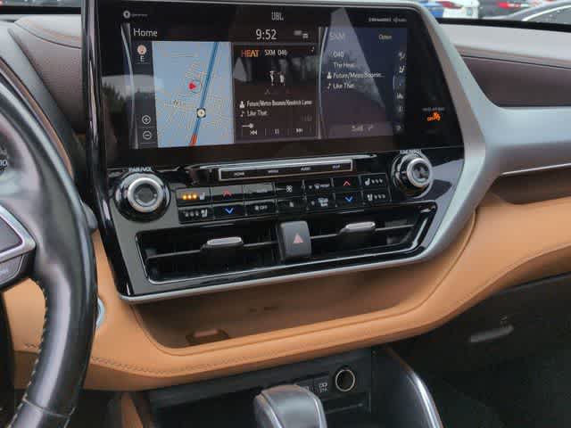 Thumbnail: 2020 Toyota Highlander - 29