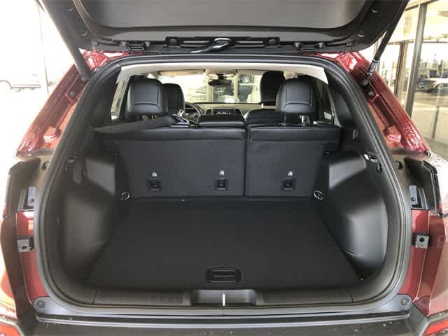 Thumbnail: 2020 Jeep Cherokee - 21