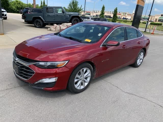 Thumbnail: 2019 Chevrolet Malibu - 2