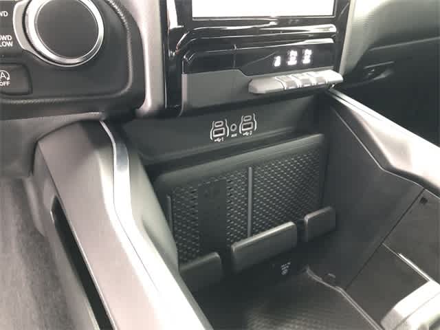 Thumbnail: 2025 RAM 1500 - 17