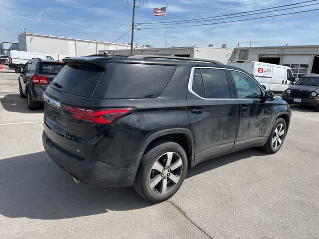 Thumbnail: 2023 Chevrolet Traverse - 16