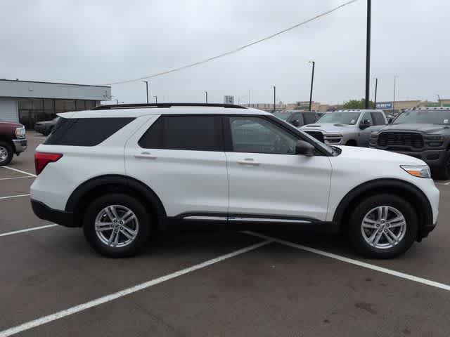 Thumbnail: 2023 Ford Explorer - 9