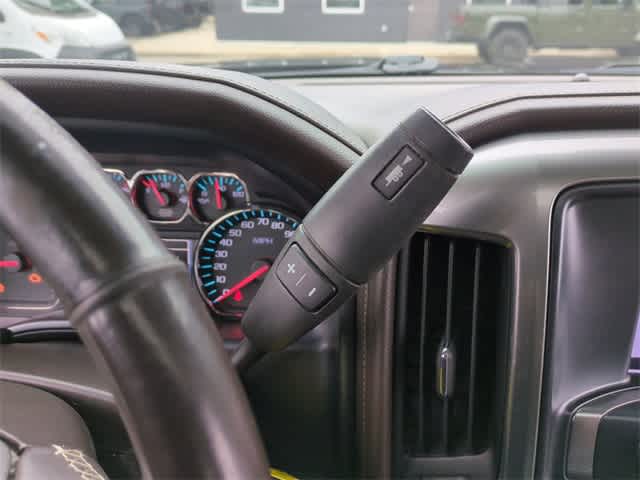 Thumbnail: 2016 Chevrolet Silverado 2500 - 33