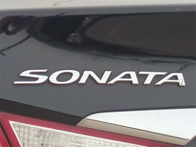 Thumbnail: 2014 Hyundai Sonata - 12