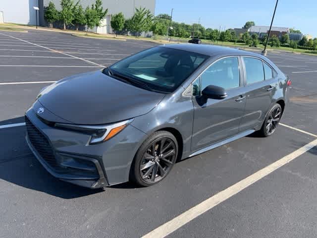 Thumbnail: 2023 Toyota Corolla - 10