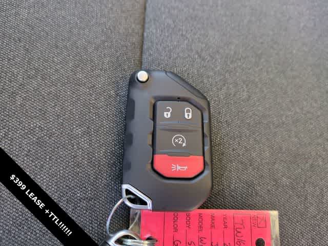 Thumbnail: 2026 Jeep Wrangler - 36