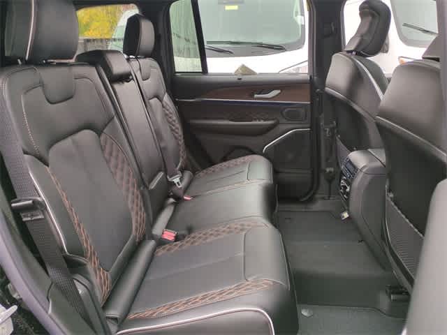 Thumbnail: 2025 Jeep Grand Cherokee - 22