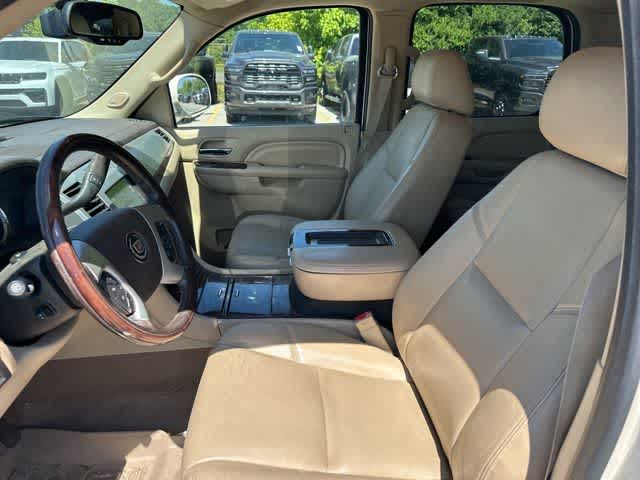 Thumbnail: 2013 Cadillac Escalade - 4