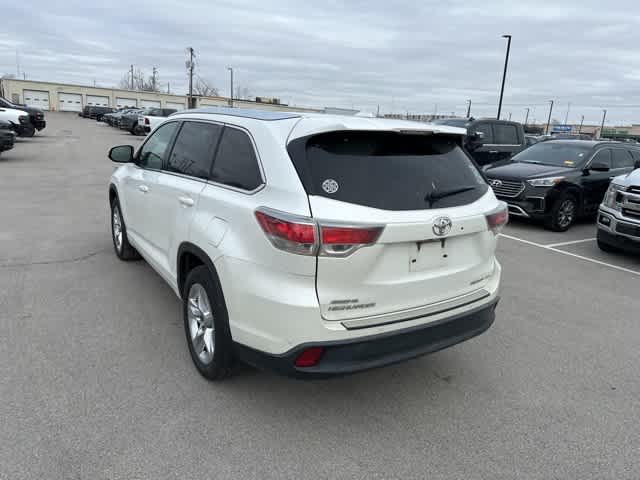 Thumbnail: 2016 Toyota Highlander - 19