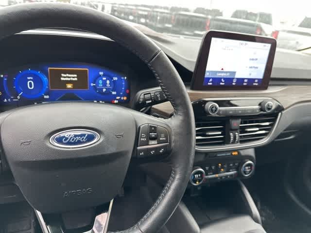 Thumbnail: 2020 Ford Escape - 8