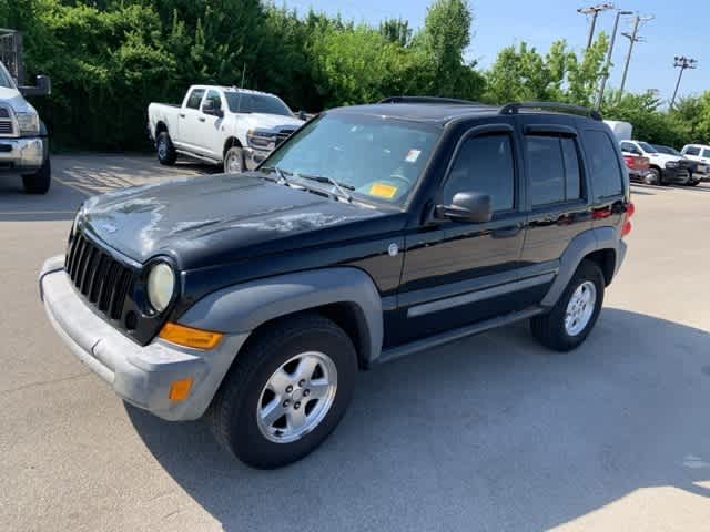 Thumbnail: 2005 Jeep Liberty - 7