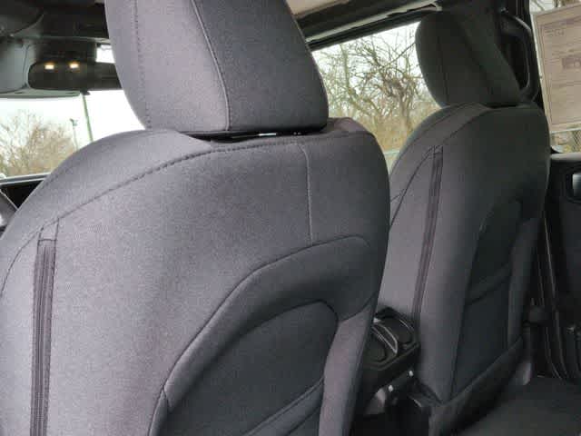 Thumbnail: 2026 Jeep Gladiator - 18