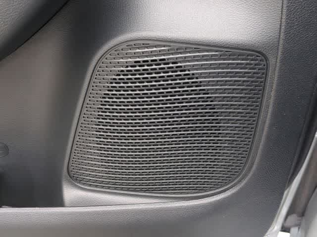 Thumbnail: 2026 Chrysler Pacifica - 30