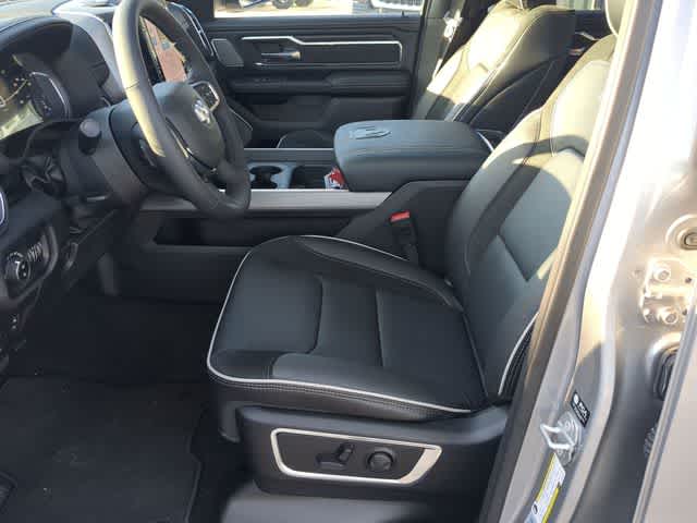 Thumbnail: 2026 RAM 1500 - 17