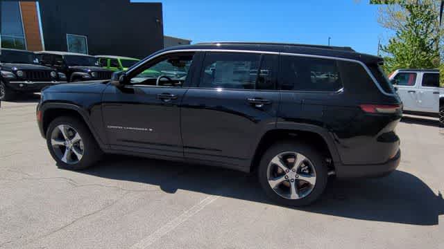 Thumbnail: 2026 Jeep Grand Cherokee L - 6