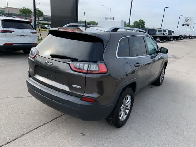Thumbnail: 2019 Jeep Cherokee - 22