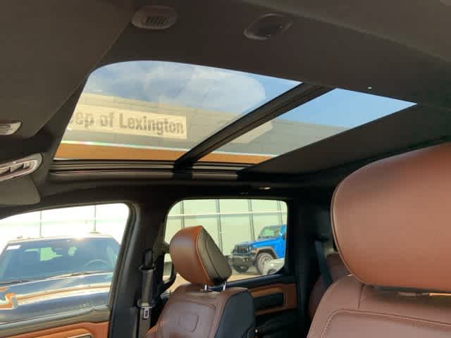 Thumbnail: 2022 RAM 1500 - 10