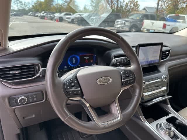 Thumbnail: 2020 Ford Explorer - 6