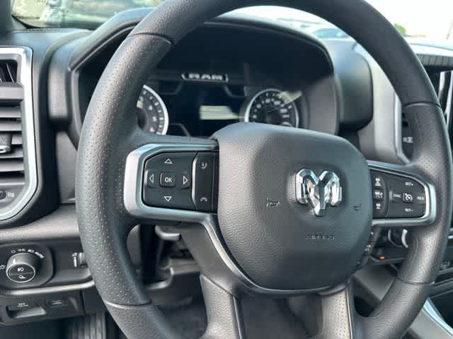 Thumbnail: 2026 RAM 1500 - 9