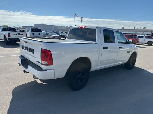 Thumbnail: 2019 RAM 1500 Classic - 16