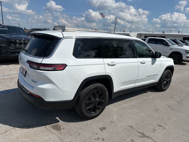 Thumbnail: 2021 Jeep Grand Cherokee L - 21