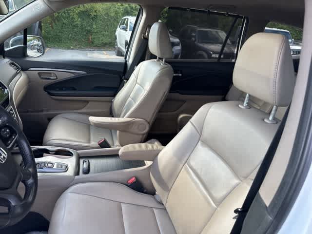 Thumbnail: 2021 Honda Pilot - 3