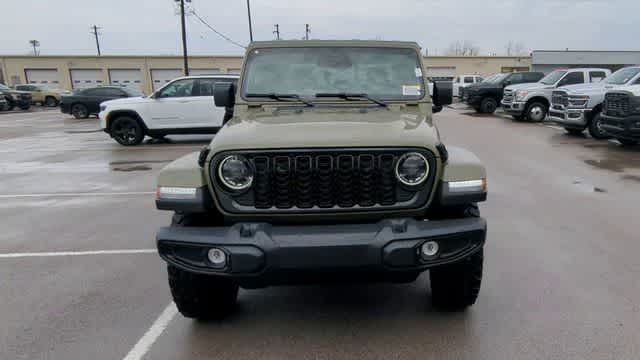 Thumbnail: 2026 Jeep Gladiator - 3