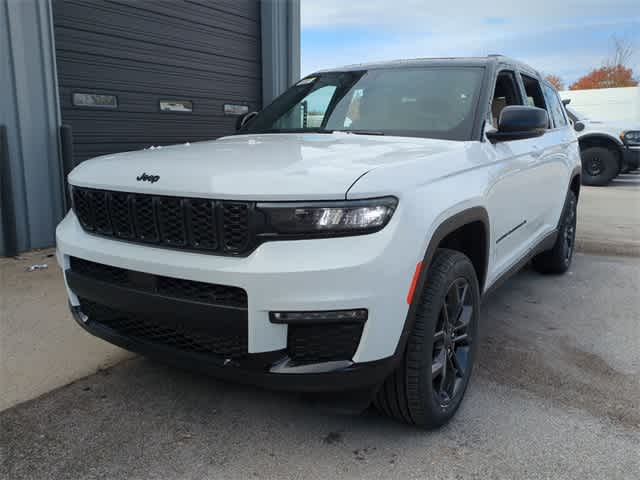 Thumbnail: 2025 Jeep Grand Cherokee L - 11