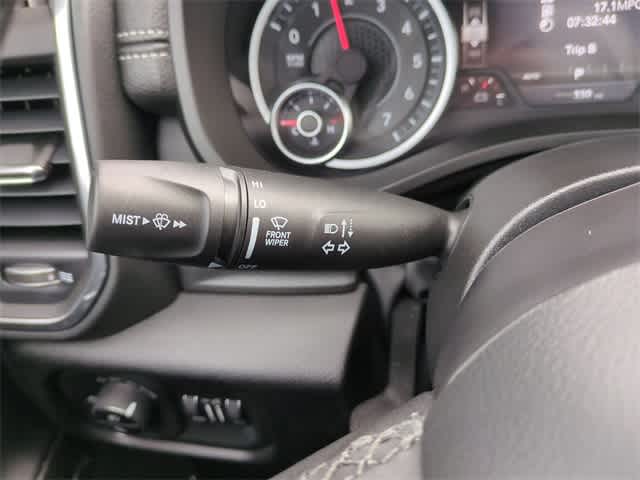 Thumbnail: 2026 RAM 1500 - 27