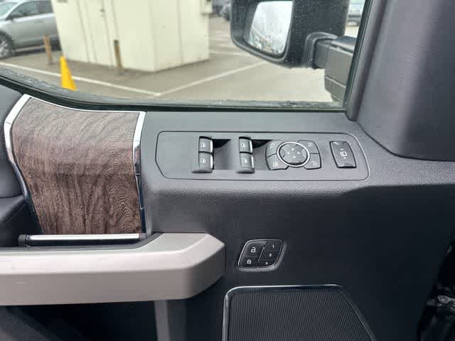 Thumbnail: 2019 Ford Econoline - 12