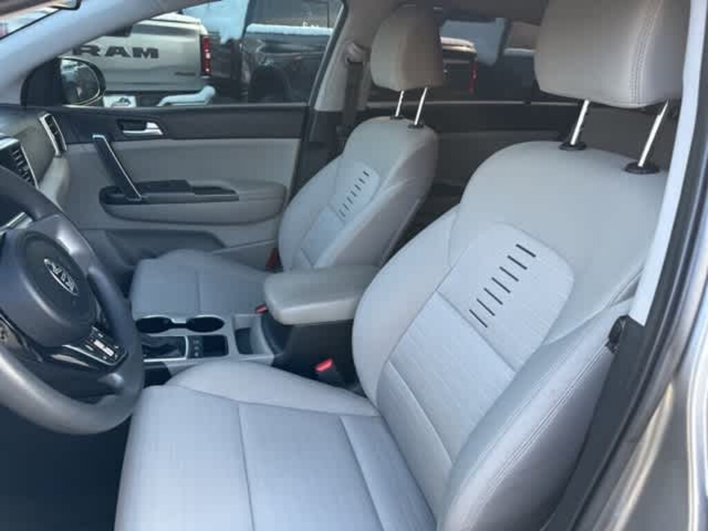 Used 2022 Kia Sportage LX SUV