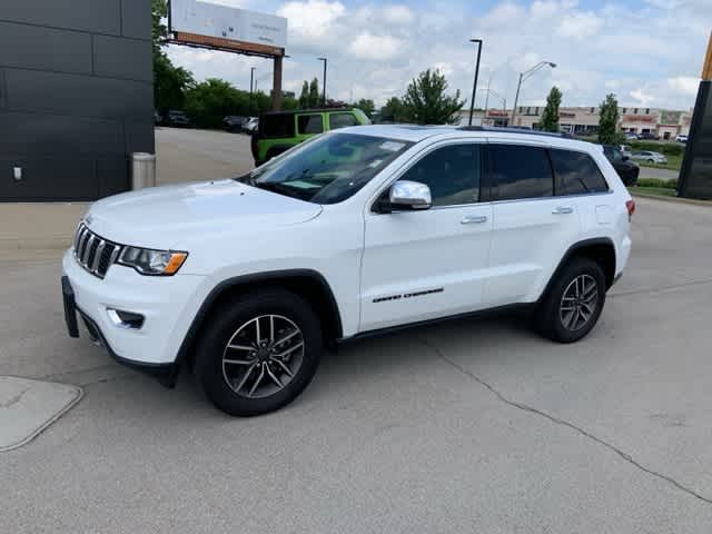 Thumbnail: 2021 Jeep Grand Cherokee - 17