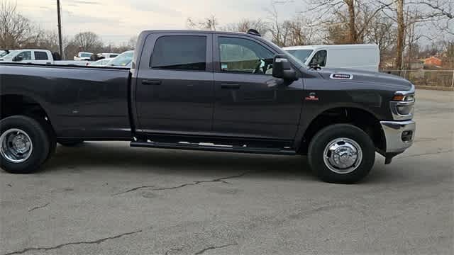 Thumbnail: 2026 RAM 3500 - 9