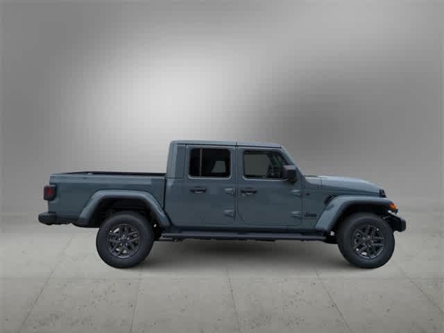 Thumbnail: 2025 Jeep Gladiator - 9