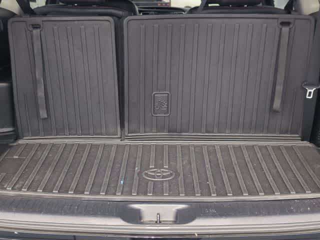 Thumbnail: 2019 Toyota Highlander - 34