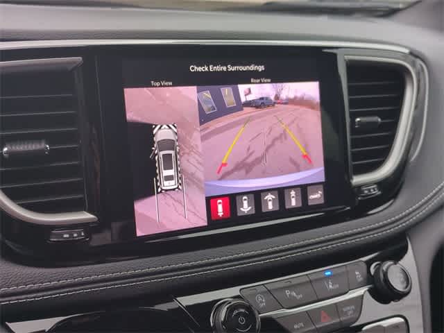 Thumbnail: 2026 Chrysler Pacifica - 29