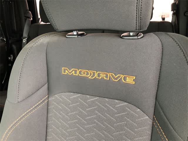 Thumbnail: 2023 Jeep Gladiator - 12