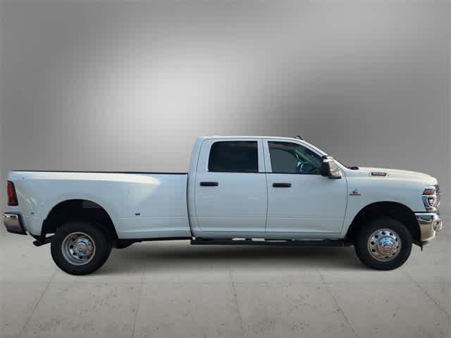 Thumbnail: 2026 RAM 3500 - 9
