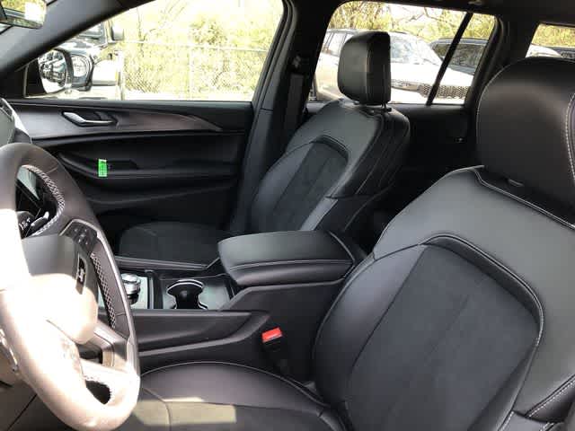 Thumbnail: 2025 Jeep Grand Cherokee - 12