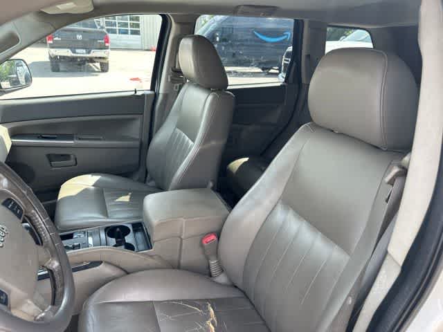 Thumbnail: 2006 Jeep Grand Cherokee - 3