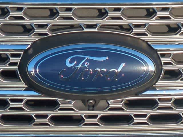 Thumbnail: 2020 Ford Explorer - 12