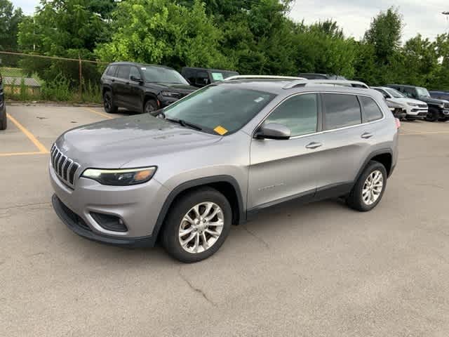 Thumbnail: 2019 Jeep Cherokee - 11